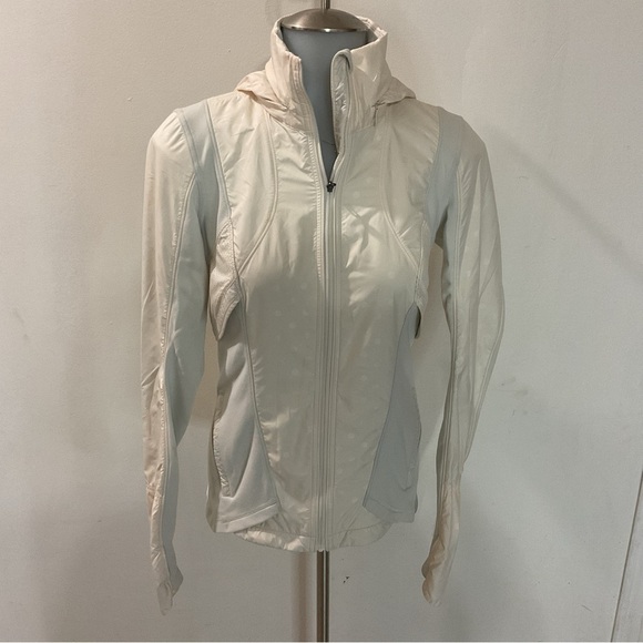 Lululemon Kanto Catch Me Run Cream  Jacket Size 4 - Picture 5 of 13
